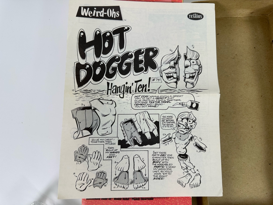 Testors Weird-Ohs Hot Dogger Hangin' Ten Model New In Box 1994 [Photo 8]