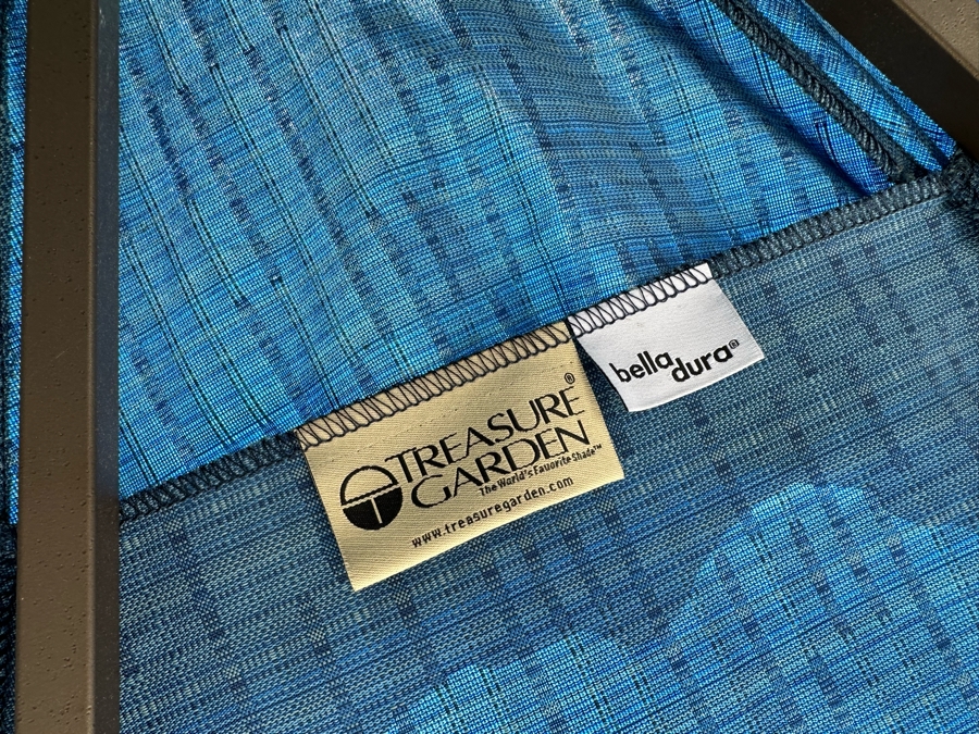 Pair Of Outdoor Adjustable Chaise Lounge Chairs With Combo Round Table 2'6' / Treasure Garden Bella Dura Umbrella 8' [Photo 12]