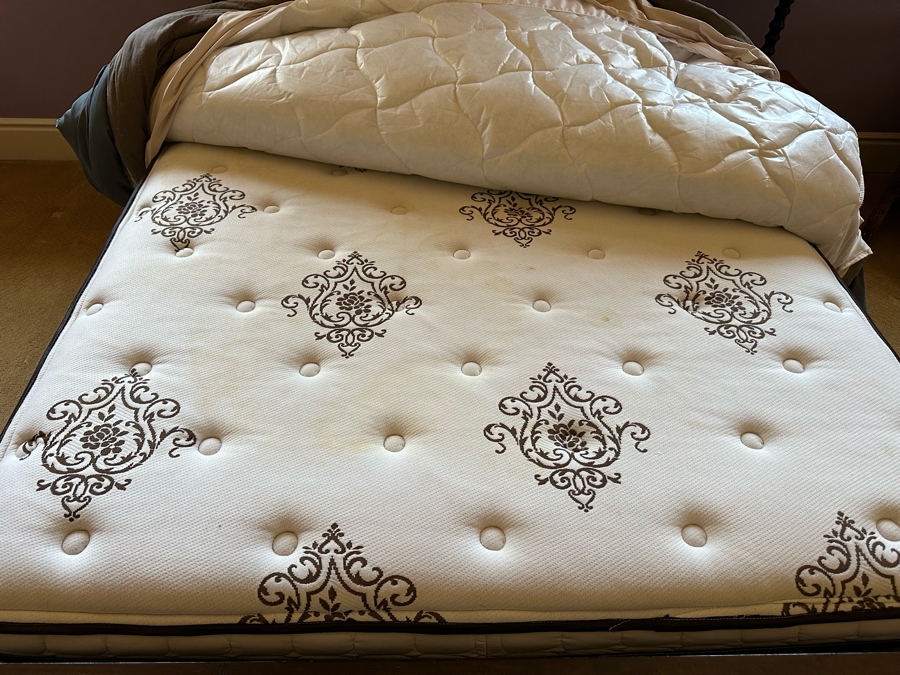 Wooden Queen Size Bed With Upholstered Headboard And Footboard (Mattress/Box Spring Not Included) [Photo 5]