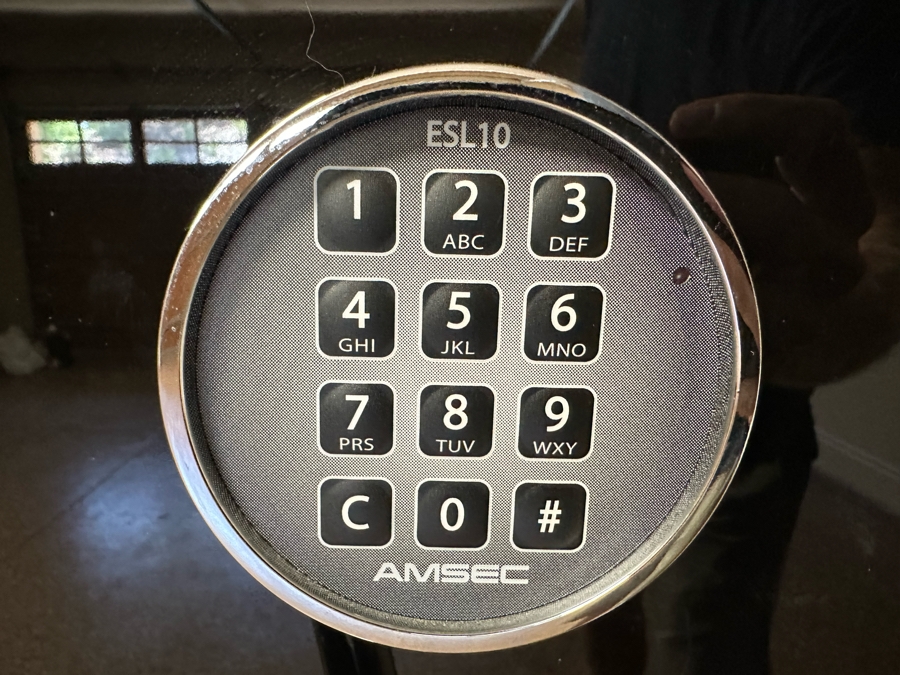 AMSEC American Security BF Series Gun Safe Model BF6030 2'6'W X 2'2'D X ...