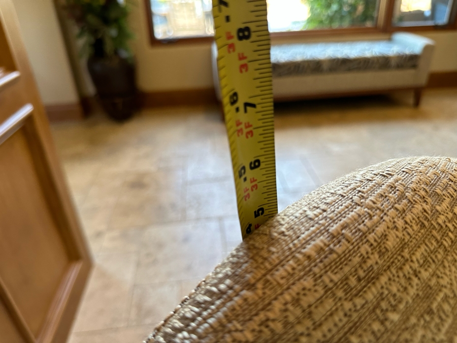 Pair Of Elegent Upholstered Armchairs 2'7'W X 3'5'D X 3'5'H [CR] [Photo 8]