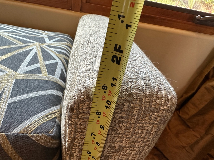 Upholstered Modern Bench 6'W X 1'9'D X 1'11'H [CR] [Photo 9]