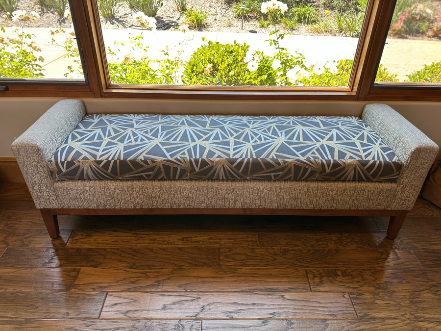 Upholstered Modern Bench 6'W X 1'9'D X 1'11'H [CR] [Photo 3]