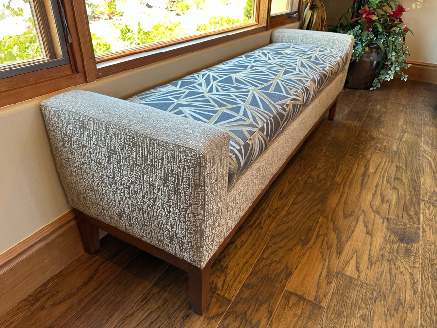 Upholstered Modern Bench 6'W X 1'9'D X 1'11'H [CR] [Photo 7]