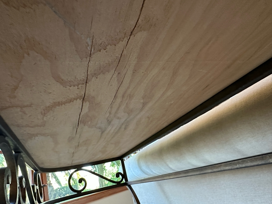 Sofa Table With Metal Base 4'9.5'W X 1'10'D X 2'11'H [CR] [Photo 6]