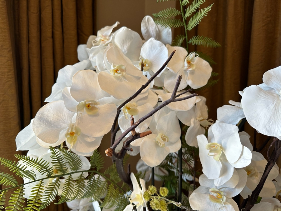 Pair Of Freestanding Faux Orchids Plants With Metal / Plastic Flower Pots 1'6'W X 6'9'H [CR] [Photo 7]