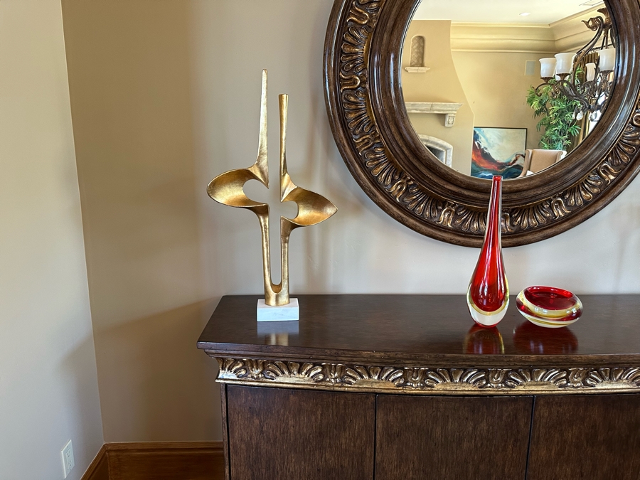 Contemporary Global Views Brothers And Sisters Metal Abstract Gold Tone Sculpture On Marble Base 2'9'H Retails $823 [CR] [Photo 3]