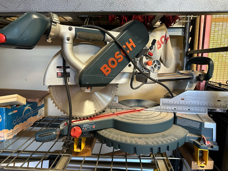 Bosch 5412 12' Dual-Bevel Slide Miter Saw Retails $650 [CR] [Photo 2]