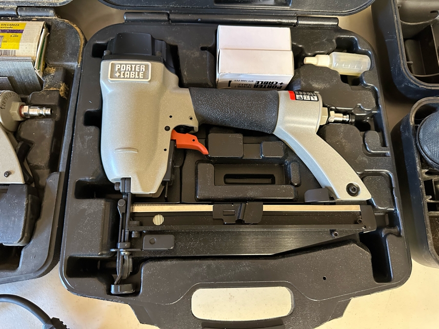 Power Tool Lot Featuring Jigsaw, Sanders, And Pair Of Finish Nailers [CR] [Photo 5]