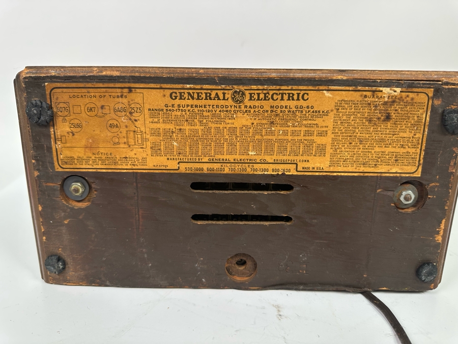 Vintage General Electric Superheterodyne Vacuum Tube Radio Model GD-60 For Display Only - Needs Servicing 13W X 6.5D X 7H [Photo 19]
