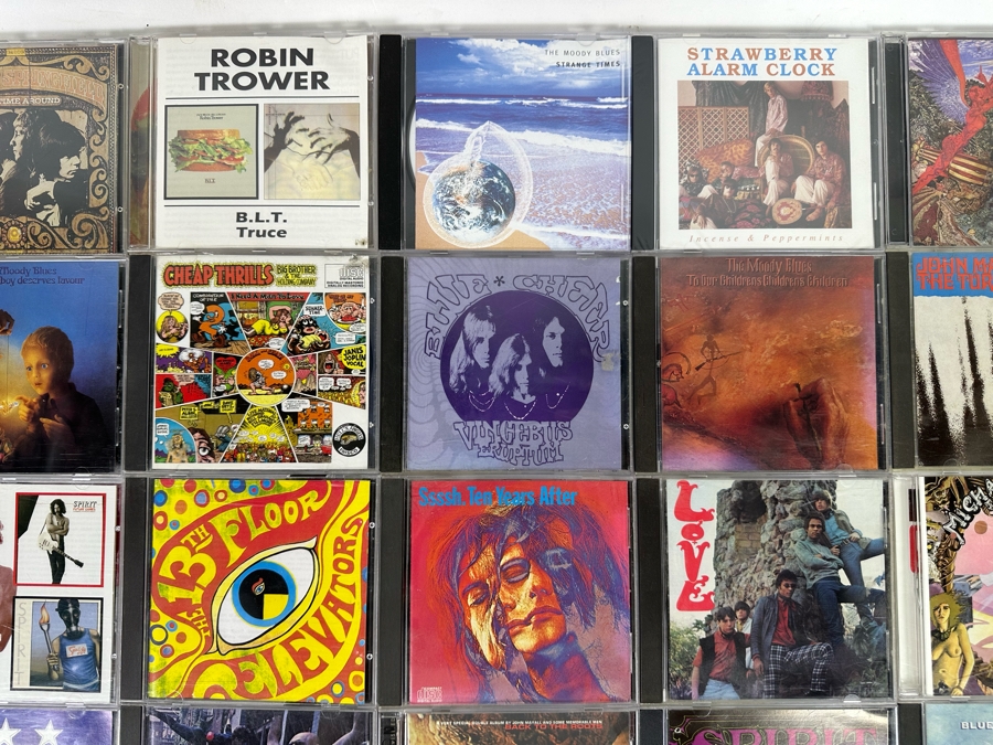 35 Music CDs [Photo 3]