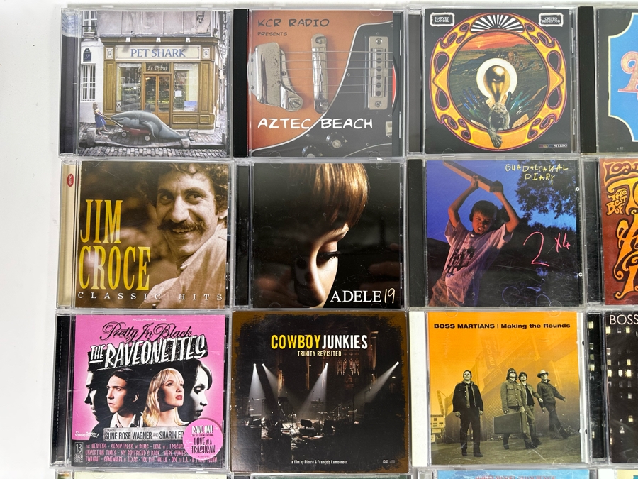 35 Music CDs [Photo 2]