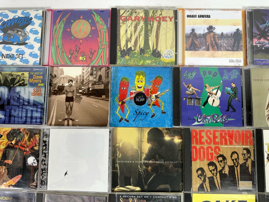 35 Music CDs [Photo 3]