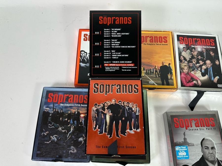 The Sopranos Seasons One To Six DVDs [Photo 8]