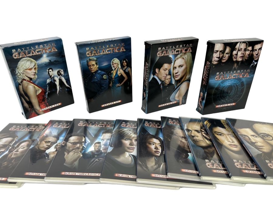 Battlestar Galactica DVDs Season 1 - 4.5 [Photo 2]