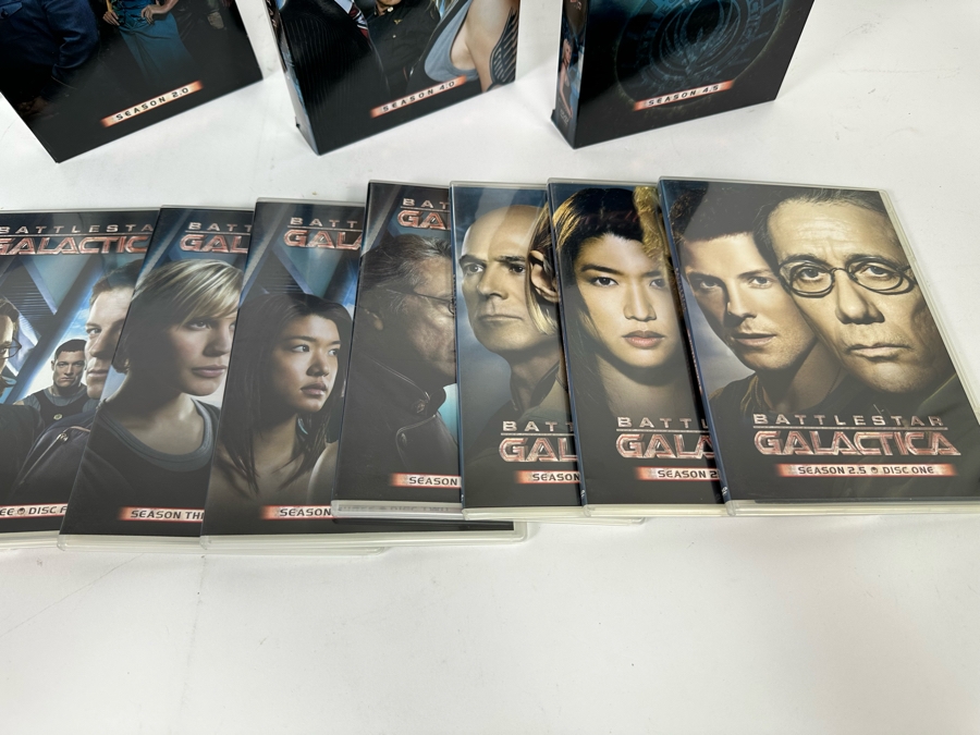 Battlestar Galactica DVDs Season 1 - 4.5 [Photo 8]