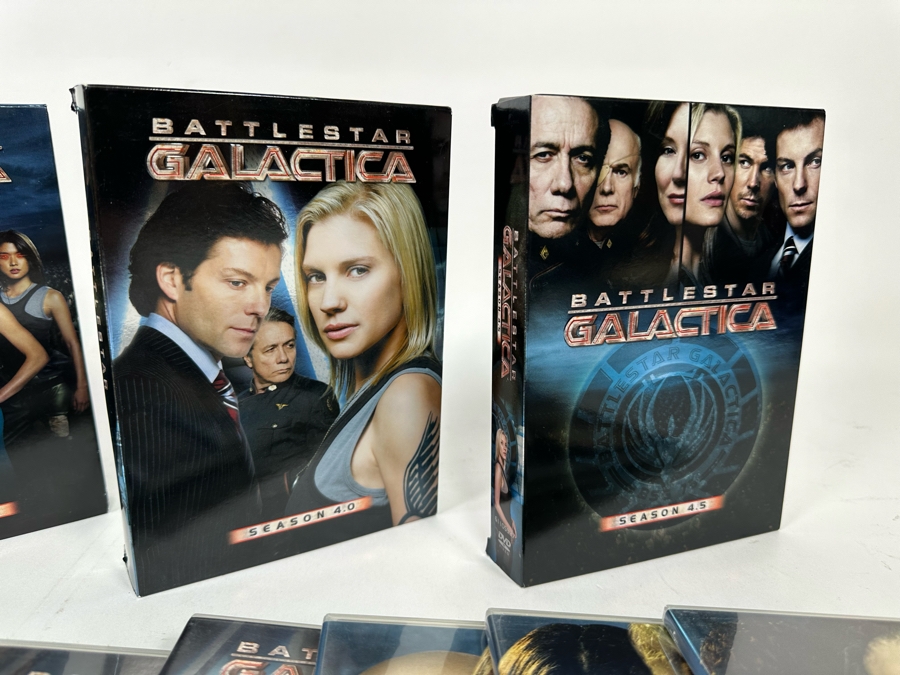 Battlestar Galactica DVDs Season 1 - 4.5 [Photo 6]