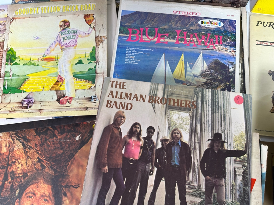 Collection Of Vinyl Records Albums - See Photos [Photo 31]