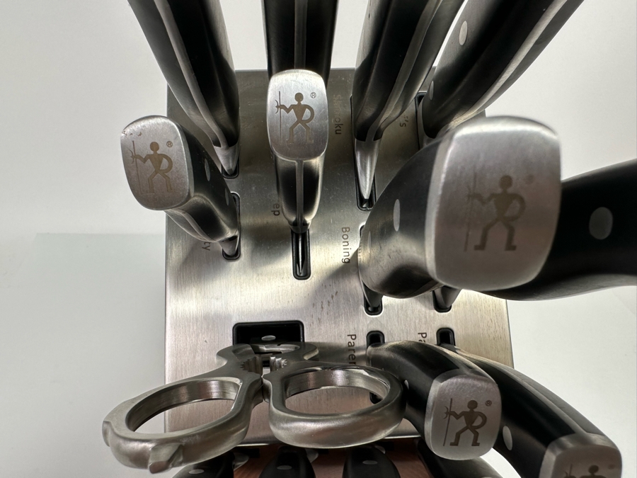 Henckels Classic Self-Sharpening 20-Piece Block Set 18W X 6D X 14H [CR] [Photo 8]