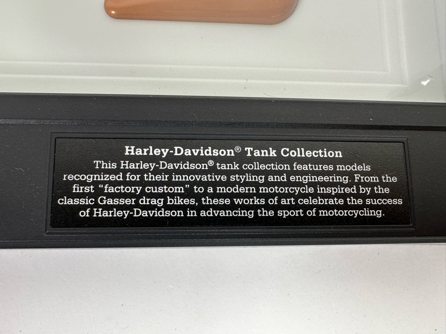 Harley-Davidson Model Tank Collection San Diego Harley-Davidson 19W X 10D X 1.5H [CR] [Photo 8]