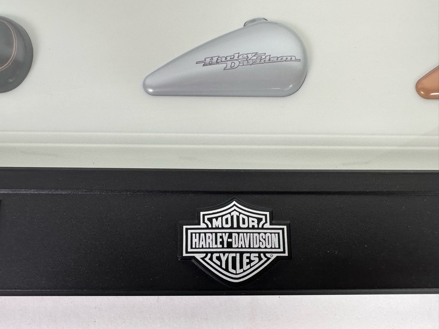 Harley-Davidson Model Tank Collection San Diego Harley-Davidson 19W X 10D X 1.5H [CR] [Photo 6]