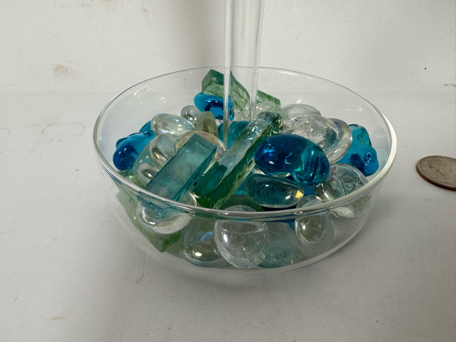 Pair Of Glass Candleholders With Spiral Candles 16H [CR] [Photo 4]