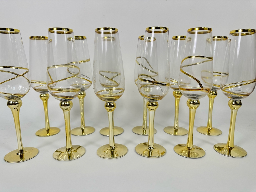 Set Of Twelve Z Gallerie Olympia Champagne Flutes Stemware Glasses With Gold Spiral Design 11.25H [CR] Retails $179