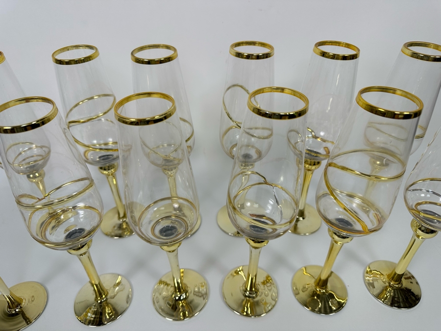 Set Of Twelve Z Gallerie Olympia Champagne Flutes Stemware Glasses With Gold Spiral Design 11.25H [CR] Retails $179 [Photo 7]