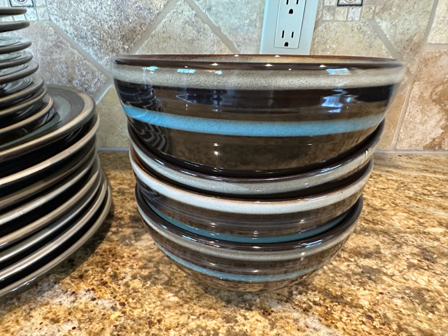 Elite By Gibson Dinner Plates 8.5W And 11.25W And Bowls 6.75W Set [CR] [Photo 4]