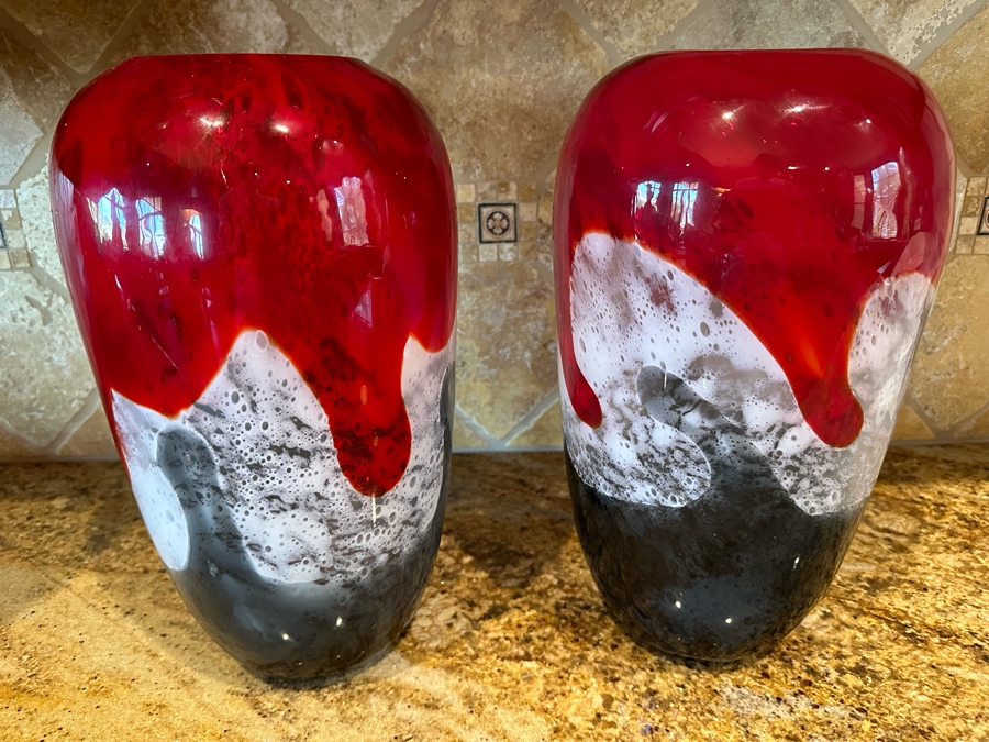 Pair Of Glass Horizon Pod Vases By Dynasty Gallery 14H [CR] Retails $220 [Photo 2]