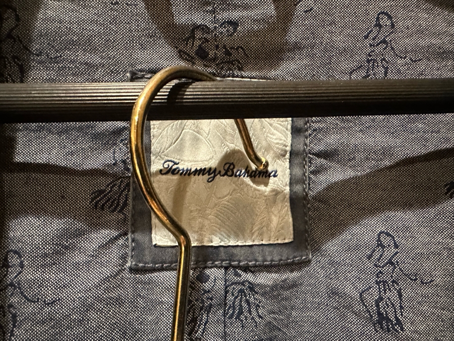 21 Tommy Bahama Shirts And 1 Tommy Bahama Jacket Mostly XXL And XXXL [CR] Retail Value Over $2,000 - See Photos [Photo 6]