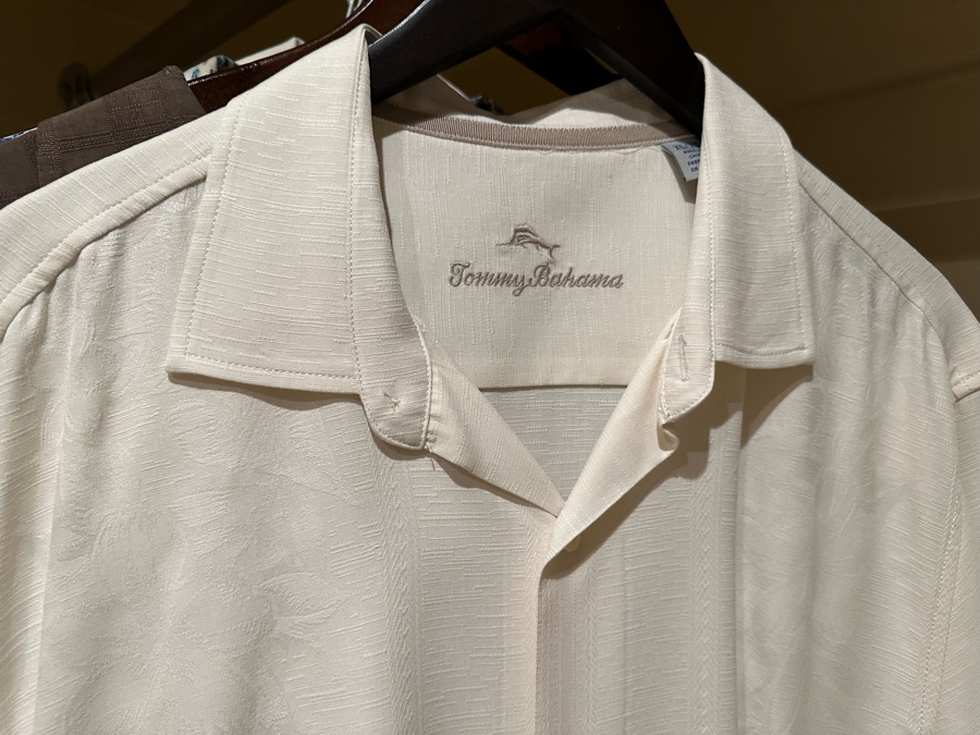 21 Tommy Bahama Shirts And 1 Tommy Bahama Jacket Mostly XXL And XXXL [CR] Retail Value Over $2,000 - See Photos [Photo 25]