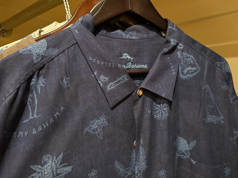 21 Tommy Bahama Shirts And 1 Tommy Bahama Jacket Mostly XXL And XXXL [CR] Retail Value Over $2,000 - See Photos [Photo 23]