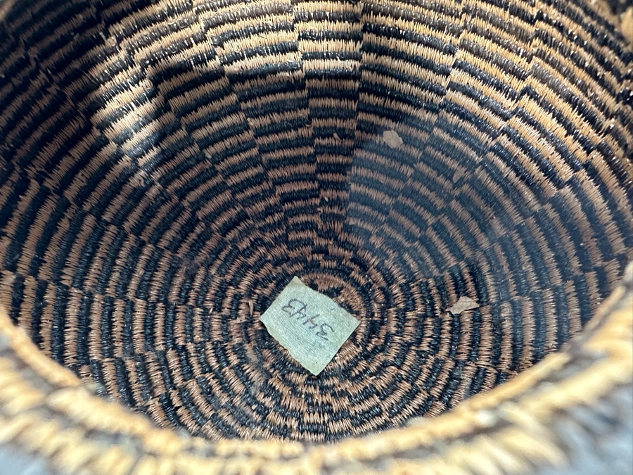 Wounaan Rainforest Baskets Of The Darien 5W X 5H [CA] Retails $360 [Photo 8]