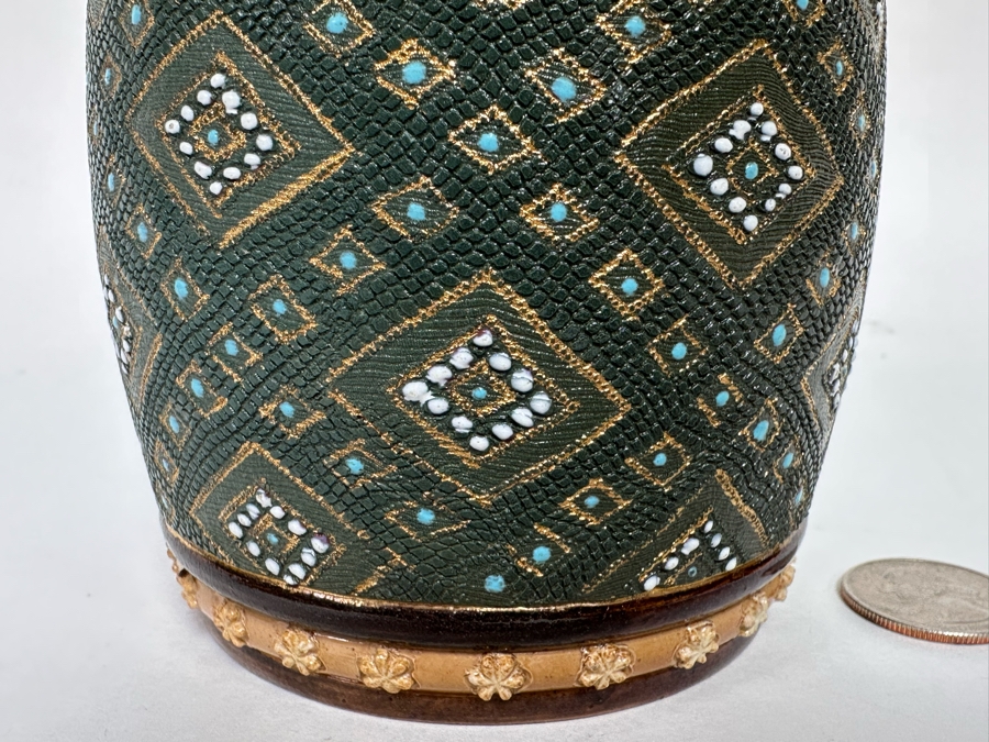 Antique Doulton & Lambeth Tobacco Jar With Sterling Silver English Hallmarked Lid (29.8g Of Sterling) 4W X 5.5H [CA] [Photo 5]