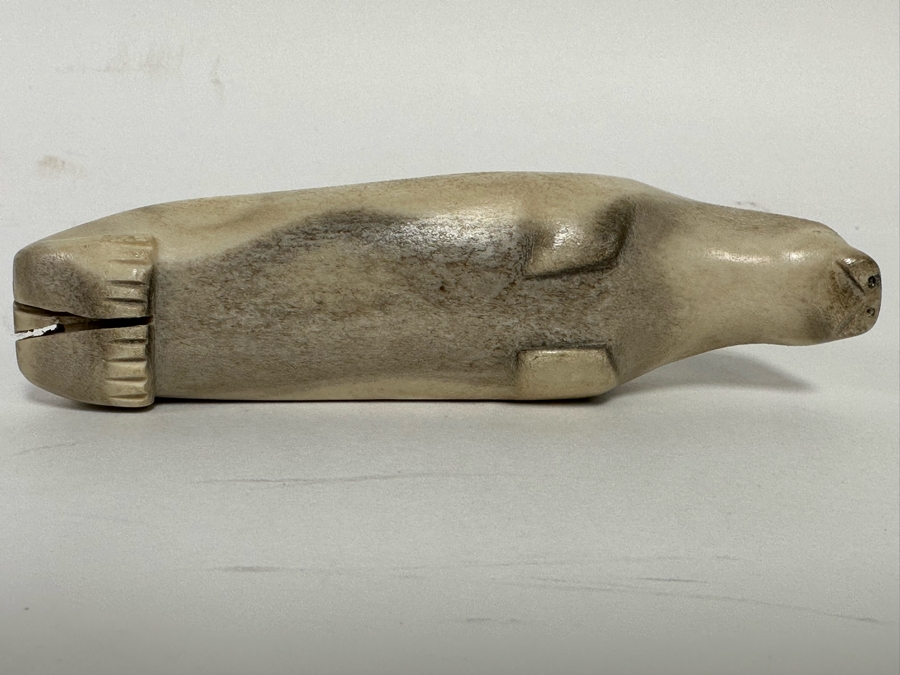 Signed Inuit Carved Bone Seal Acne Nullut 5W [CA] [Photo 11]
