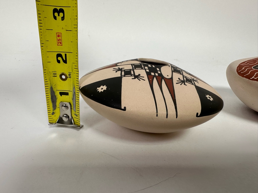 Pair Of Signed Pots Including, On Left, Mata Ortiz Native American Polychrome Pottery Jar By Angel Amayo 4W X 2H [CA] [Photo 20]