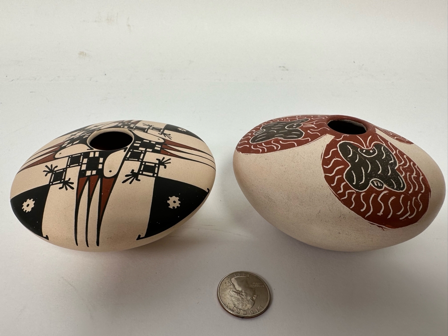 Pair Of Signed Pots Including, On Left, Mata Ortiz Native American Polychrome Pottery Jar By Angel Amayo 4W X 2H [CA] [Photo 4]