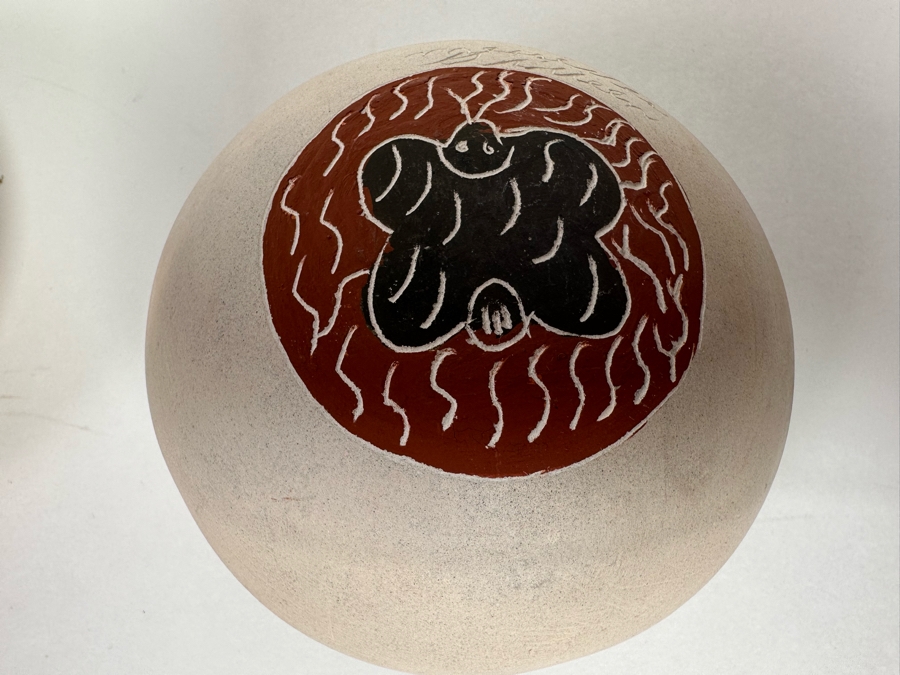 Pair Of Signed Pots Including, On Left, Mata Ortiz Native American Polychrome Pottery Jar By Angel Amayo 4W X 2H [CA] [Photo 9]