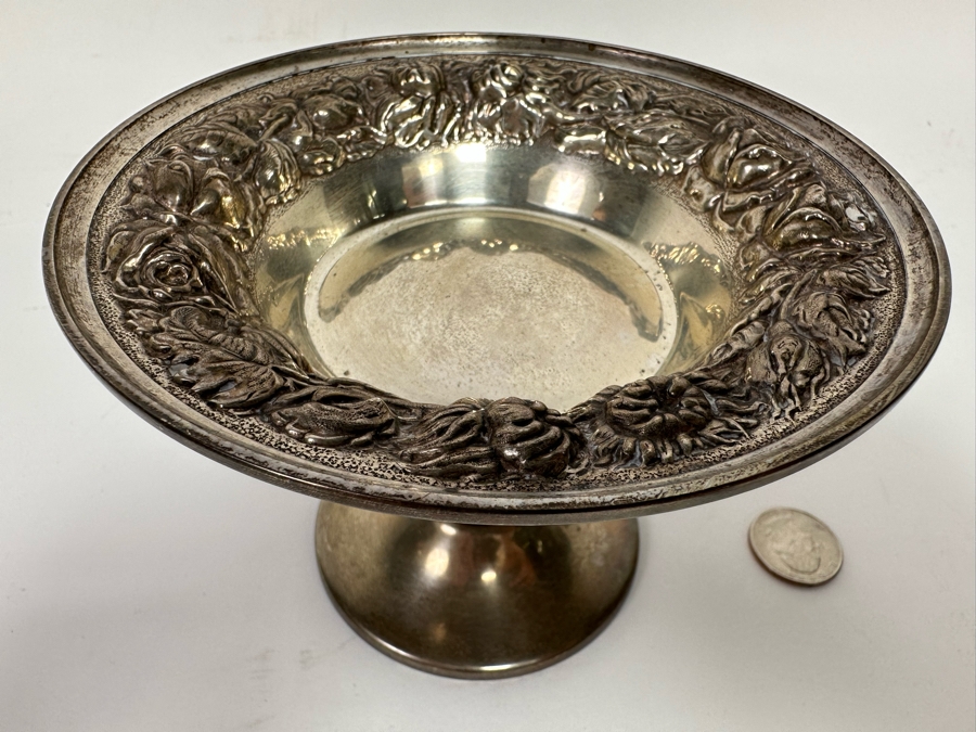 Sterling Silver Footed Repousse Dish By Stieff 5.5W X 4H 165.8g [CA] [Photo 2]