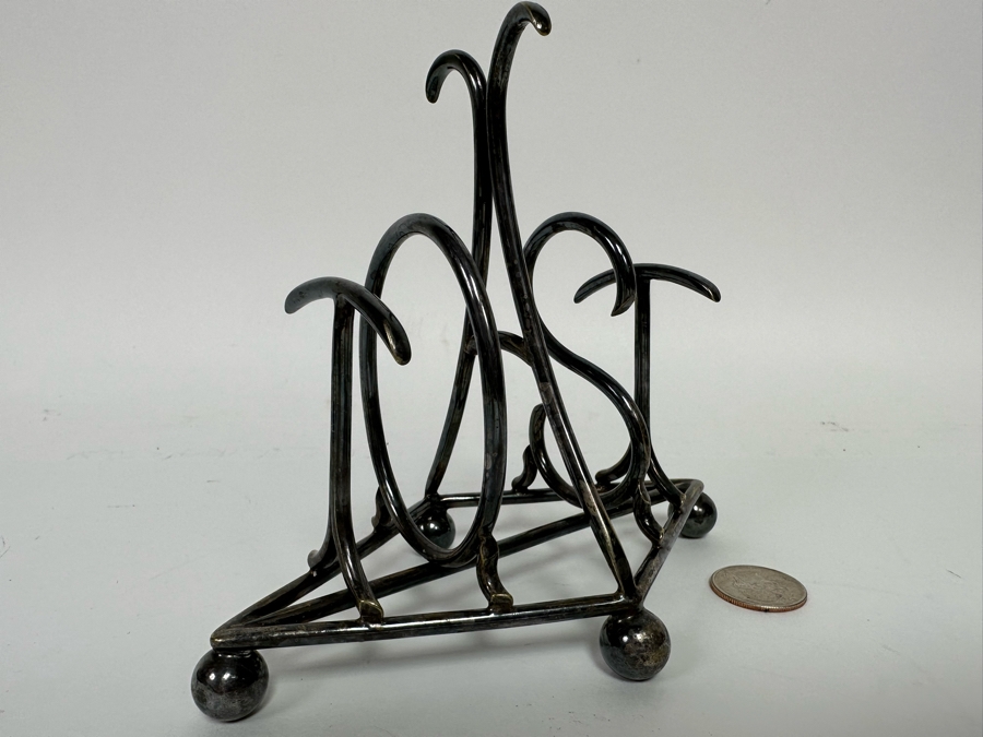Silverplate Toast Rack Spells Out T O A S T 6.5W X 4D X 5H [CA] [Photo 4]