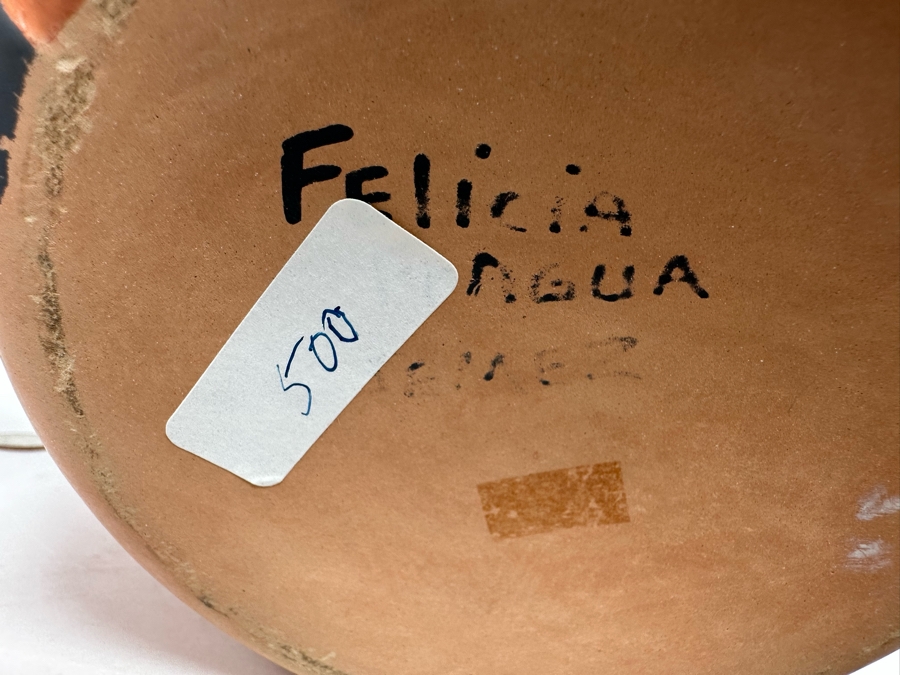 Signed Native American Jemez Pottery By Felicia Fragua 10W X 13H [CA] Retails $500 [Photo 11]