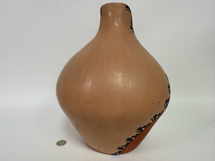 Signed Native American Jemez Pottery By Felicia Fragua 10W X 13H [CA] Retails $500 [Photo 8]