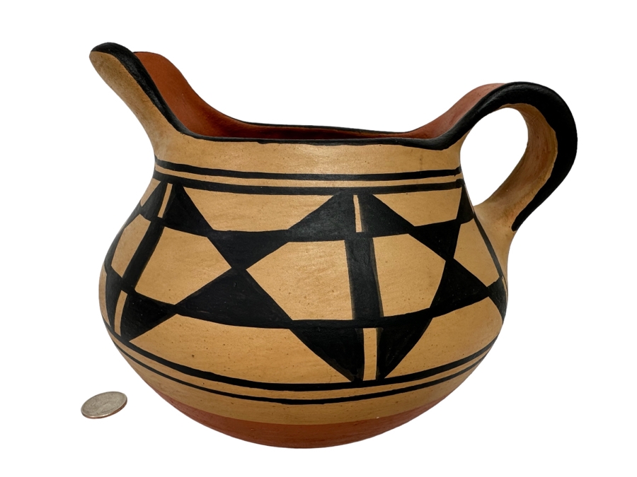 Robert Aguilar Santa Domingo Native American Pottery Pitcher Vessel With Handle 7H [CA] Retails $260