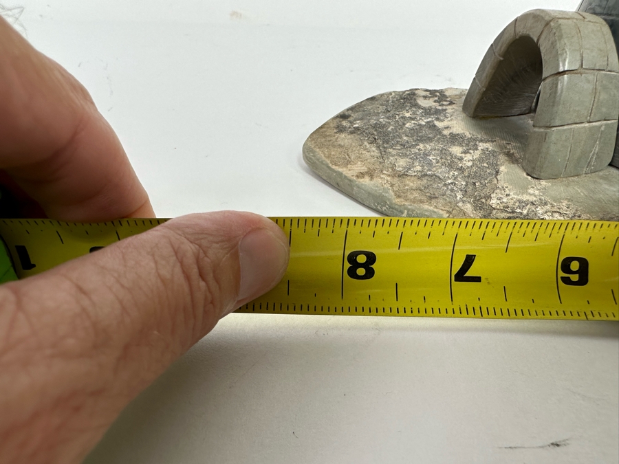 Carved Stone Eskimo Igloo Figurine 8.5W X 5D X 3.5H [CA] [Photo 11]