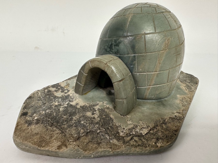 Carved Stone Eskimo Igloo Figurine 8.5W X 5D X 3.5H [CA] [Photo 6]