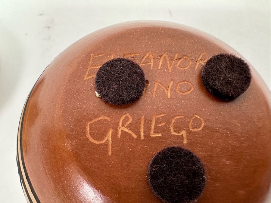 Eleanor Pino Griego Zia Pueblo Native American Pottery Pot With Lid 3.5W X 3.5H [CA] [Photo 9]