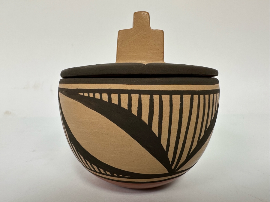 Eleanor Pino Griego Zia Pueblo Native American Pottery Pot With Lid 3.5W X 3.5H [CA] [Photo 2]