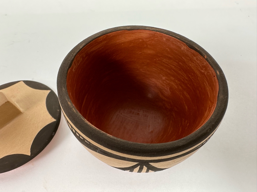 Eleanor Pino Griego Zia Pueblo Native American Pottery Pot With Lid 3.5W X 3.5H [CA] [Photo 8]