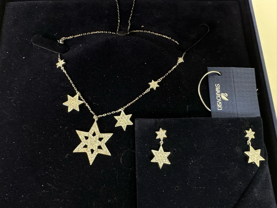Swarovski Star Necklace With Matching Earrings [CA] [Photo 5]